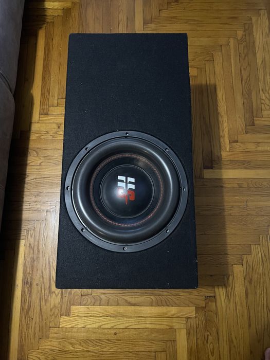 Сабвуфер kicx headshot 12 1500 rms 2+2om,підсилювачі та провода.