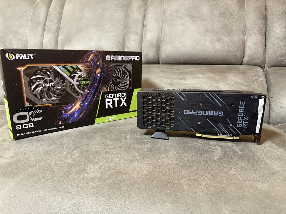 Відеокарта GeForce RTX 3070 8GB Gigabyte Gaming OC