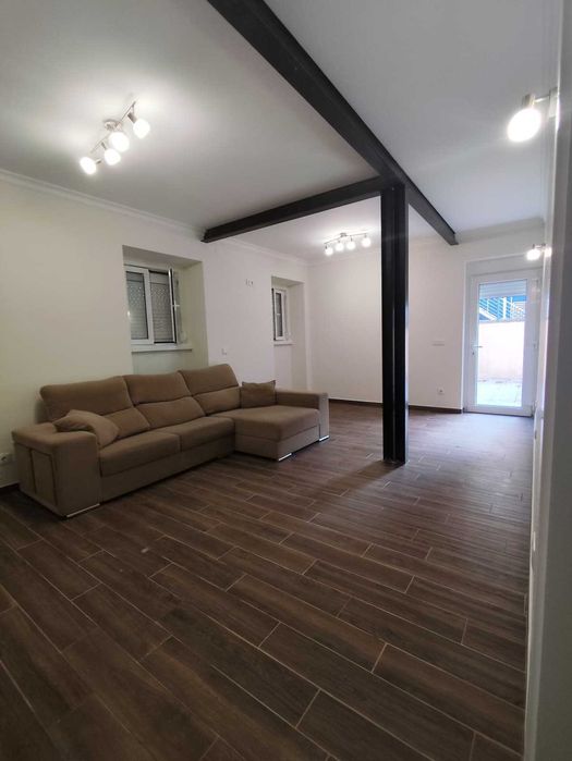 Arrenda-se Apartamento T1 nas Olaias – Espaçoso com Logradouro