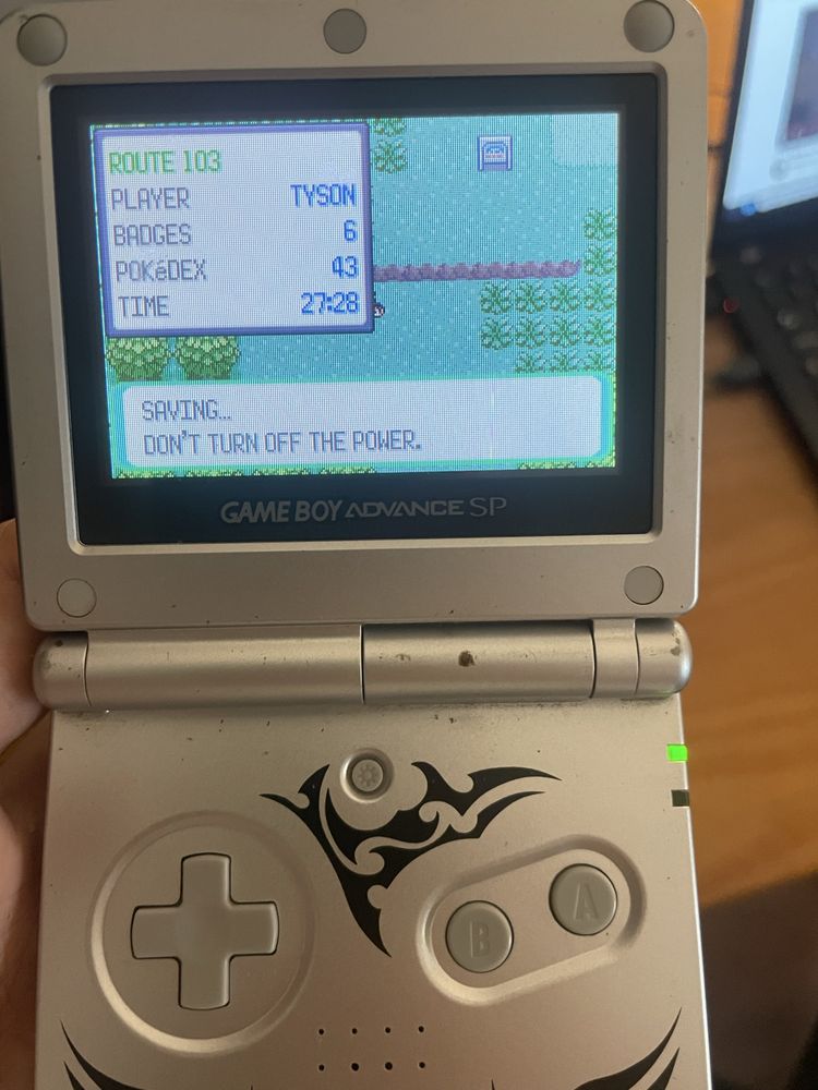 Pokémon emerald autêntico gameboy