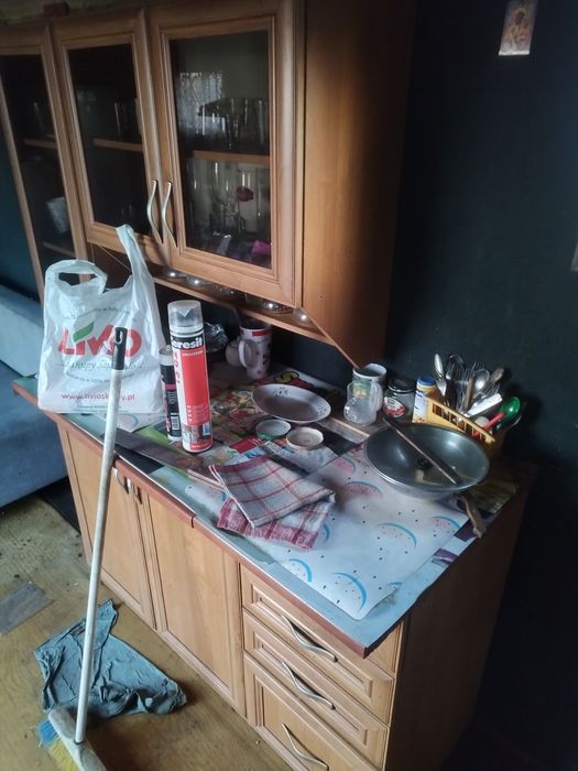 Barakowóz na kołach ogromny