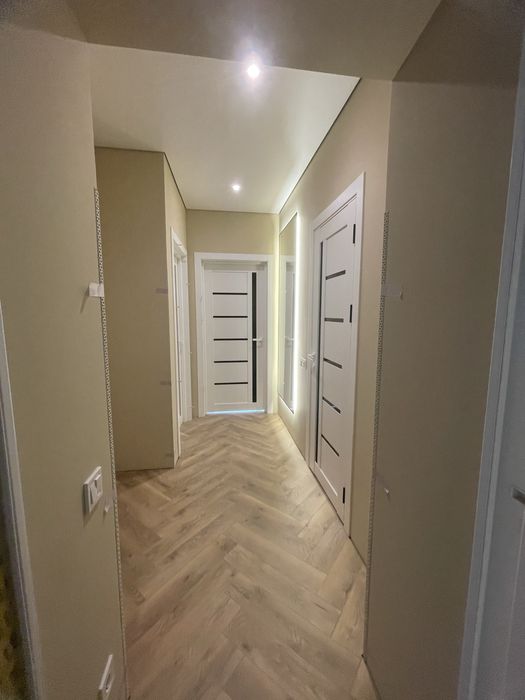 Шпаклювання та фарбуваня