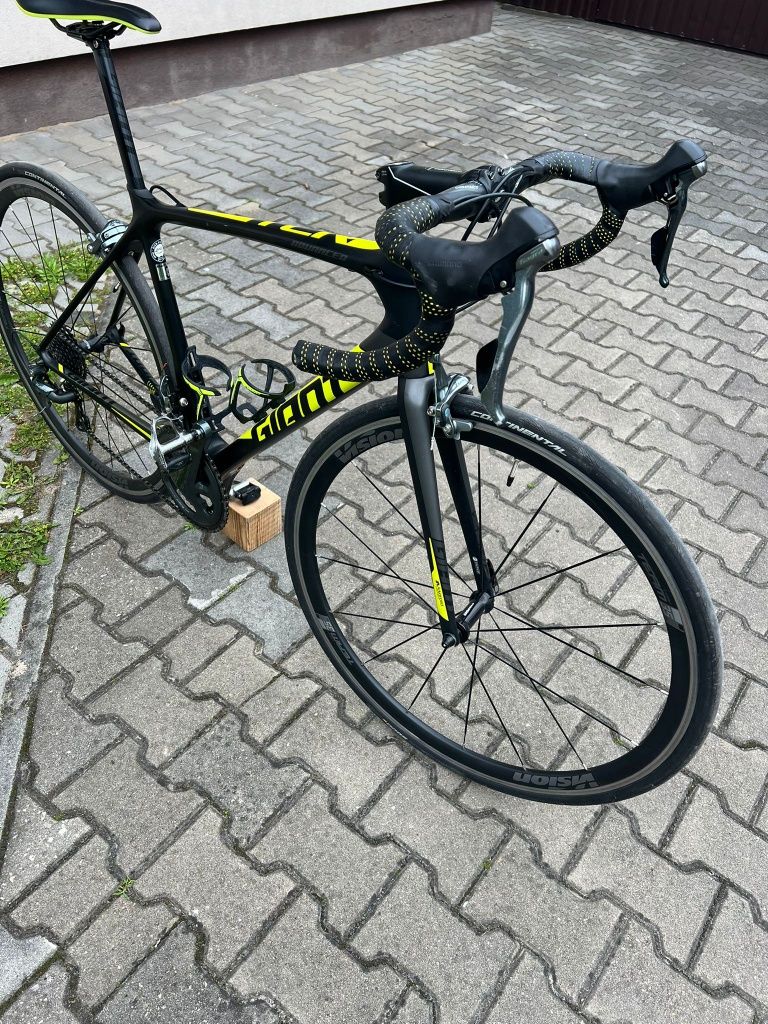 Rower szosowy Giant TCR Advanced 3 M + koła Vision Team 35 Comp SL