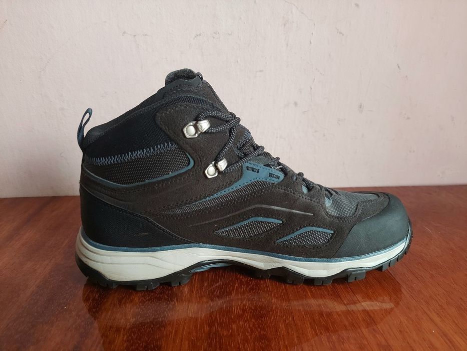 Ботінки черевики мисливські трекінгові фірми merrell quechua waterproo