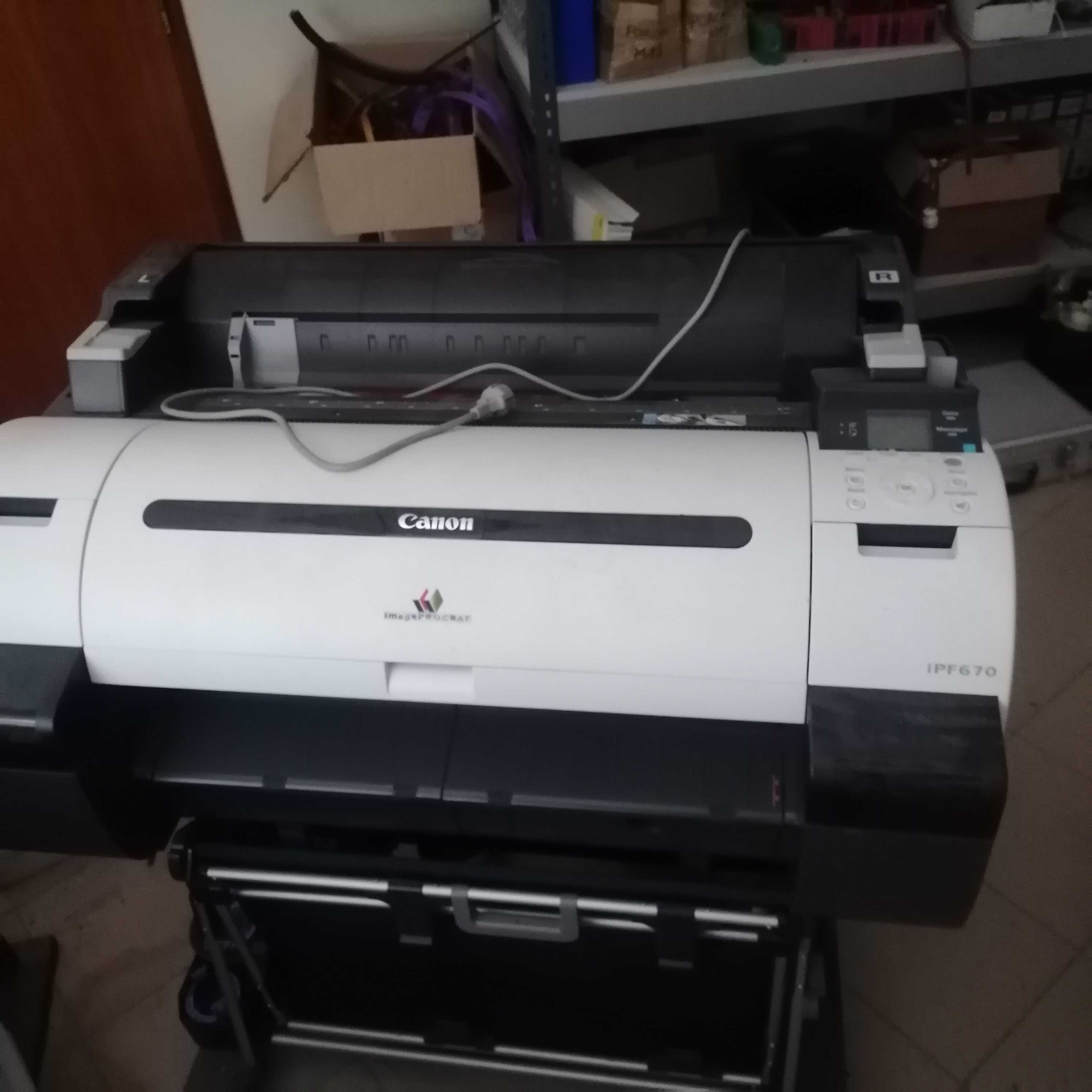 Plotter A1 com pouco uso