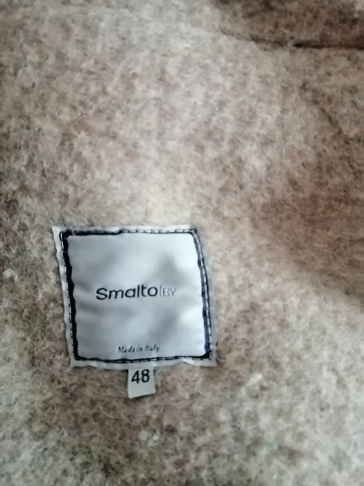 Пальто шерстяное французской марки SMALTO  производство Италия