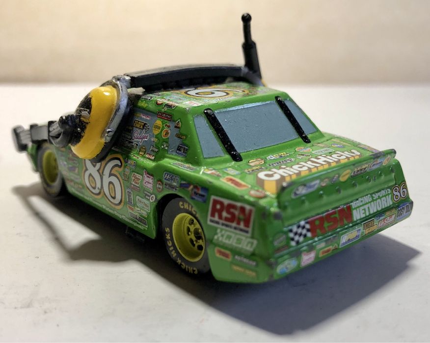 Тачки , Cars , Chick Hick , Disney Pixar™️ , Mattel , Чіко репортер