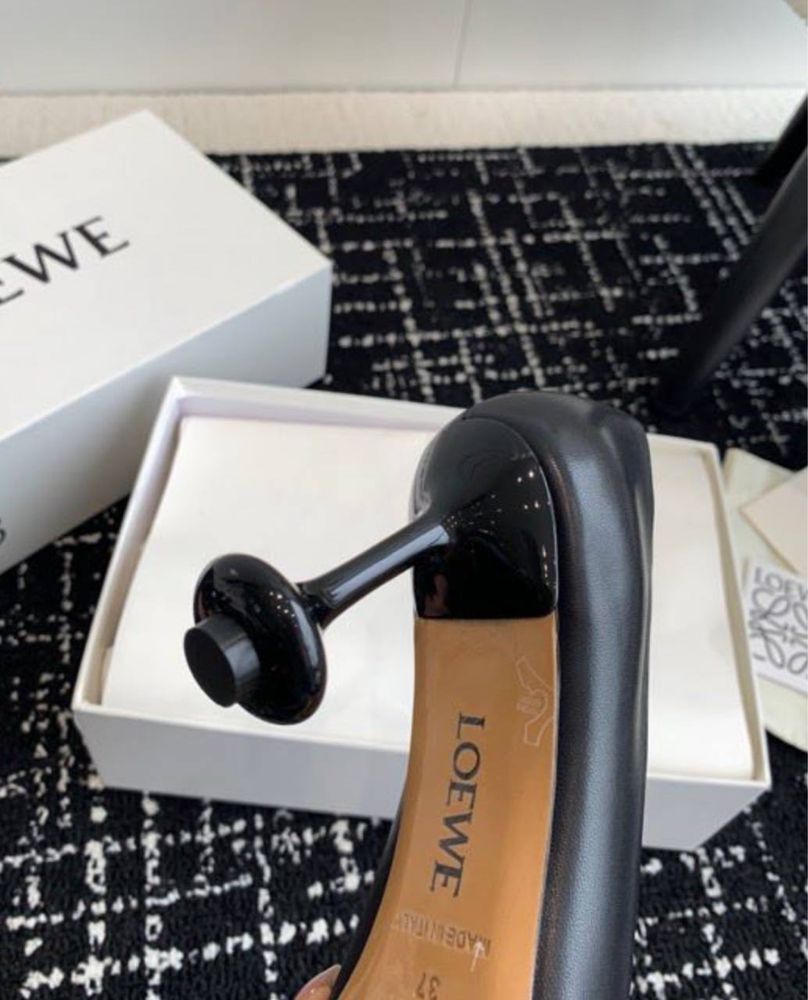 Loewe / Туфли на высоком каблуке с квадратным носком