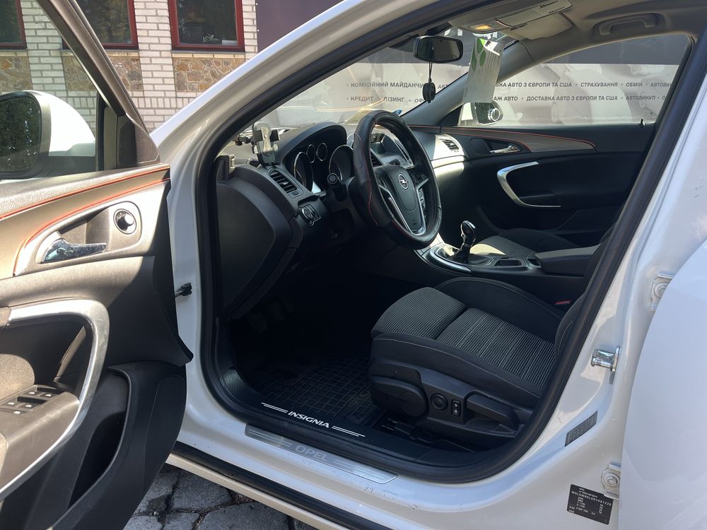 Opel Insignia 2013 в ЛІЗИНГ | КРЕДИТ