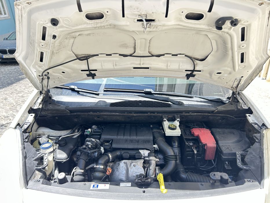 Partner peugeot 2011