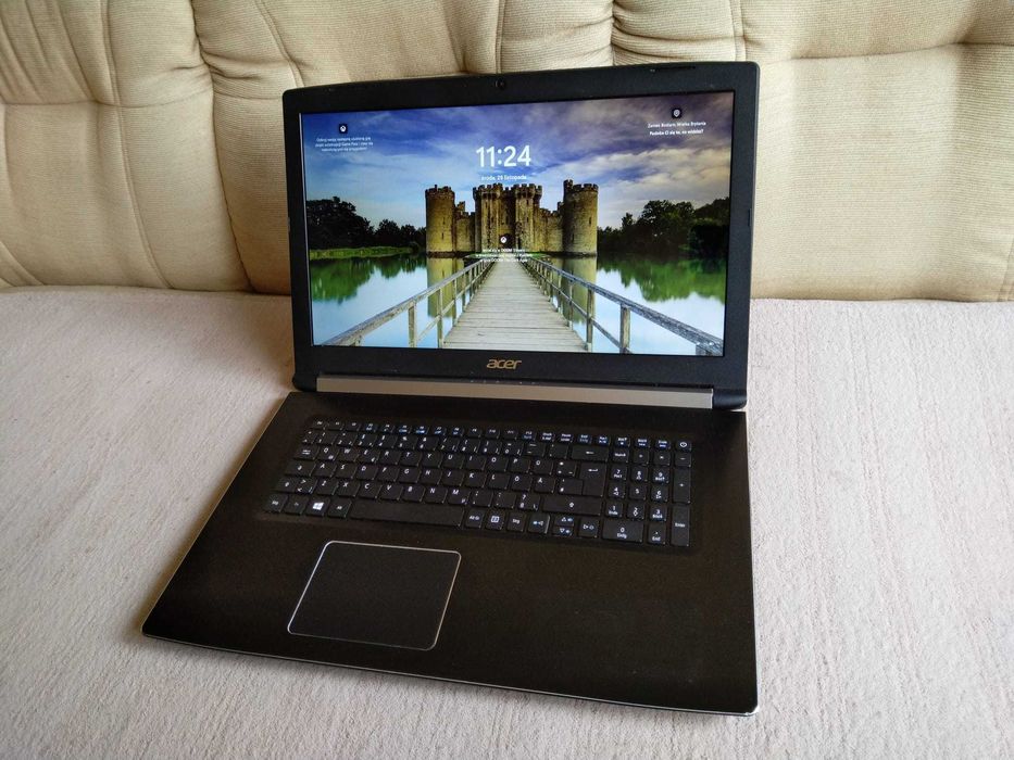 Acer Aspire 5 A517 17,3" / i5-8250U/1TB/8GB RAM/GF MX130, UHD620