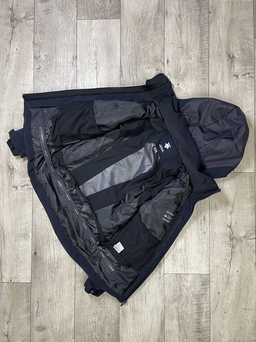 Descente Thinsulate куртка S-M размер горнолыжная синяя