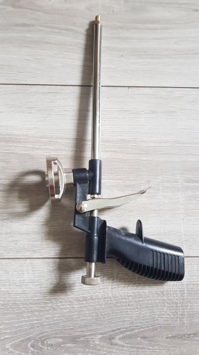 Pistolet do pianki