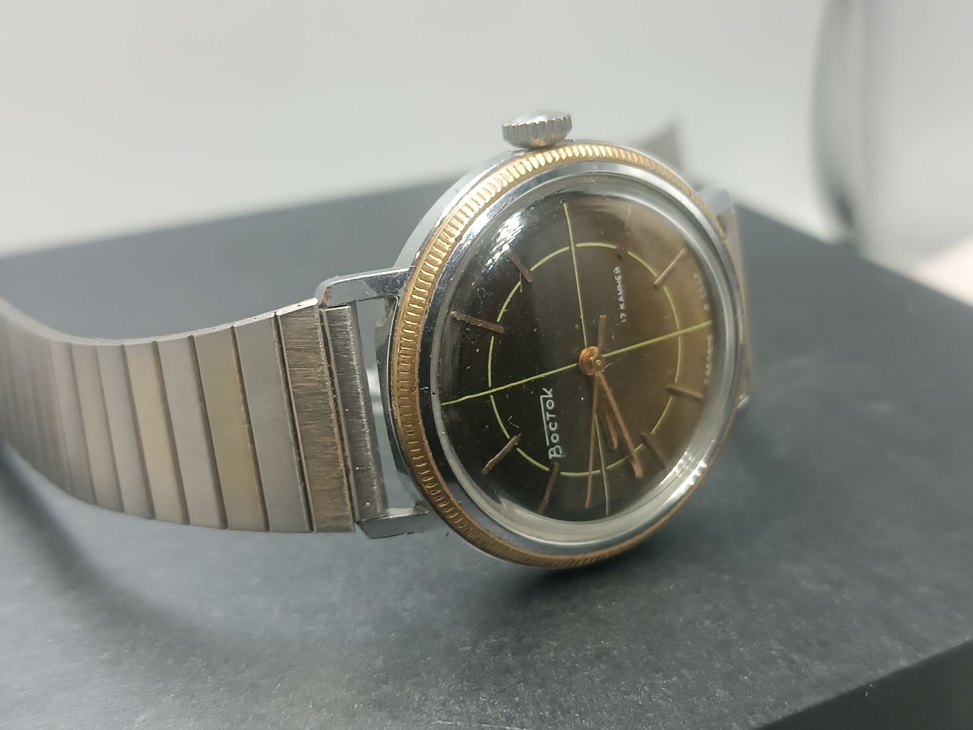 Zegarek wostok mechaniczny ciekawy