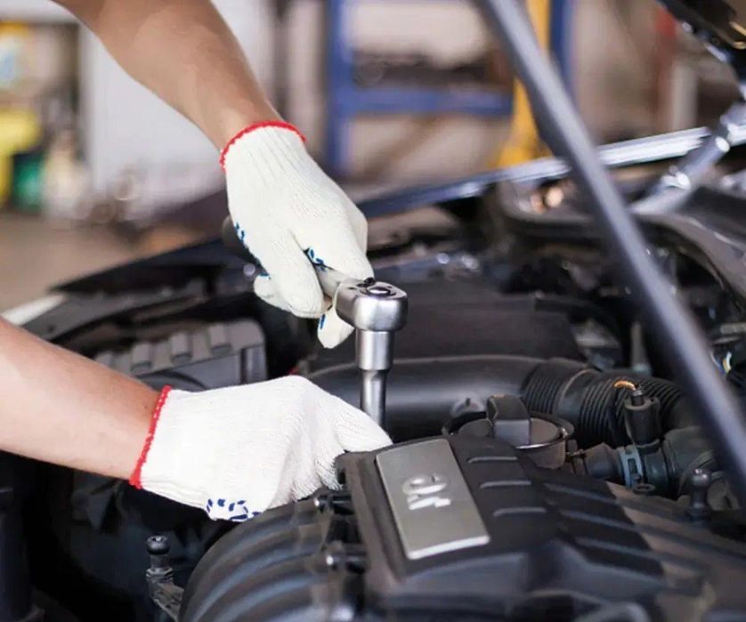 Набор инструментов для дома 82 предметов в кейсе, гаечные ключи