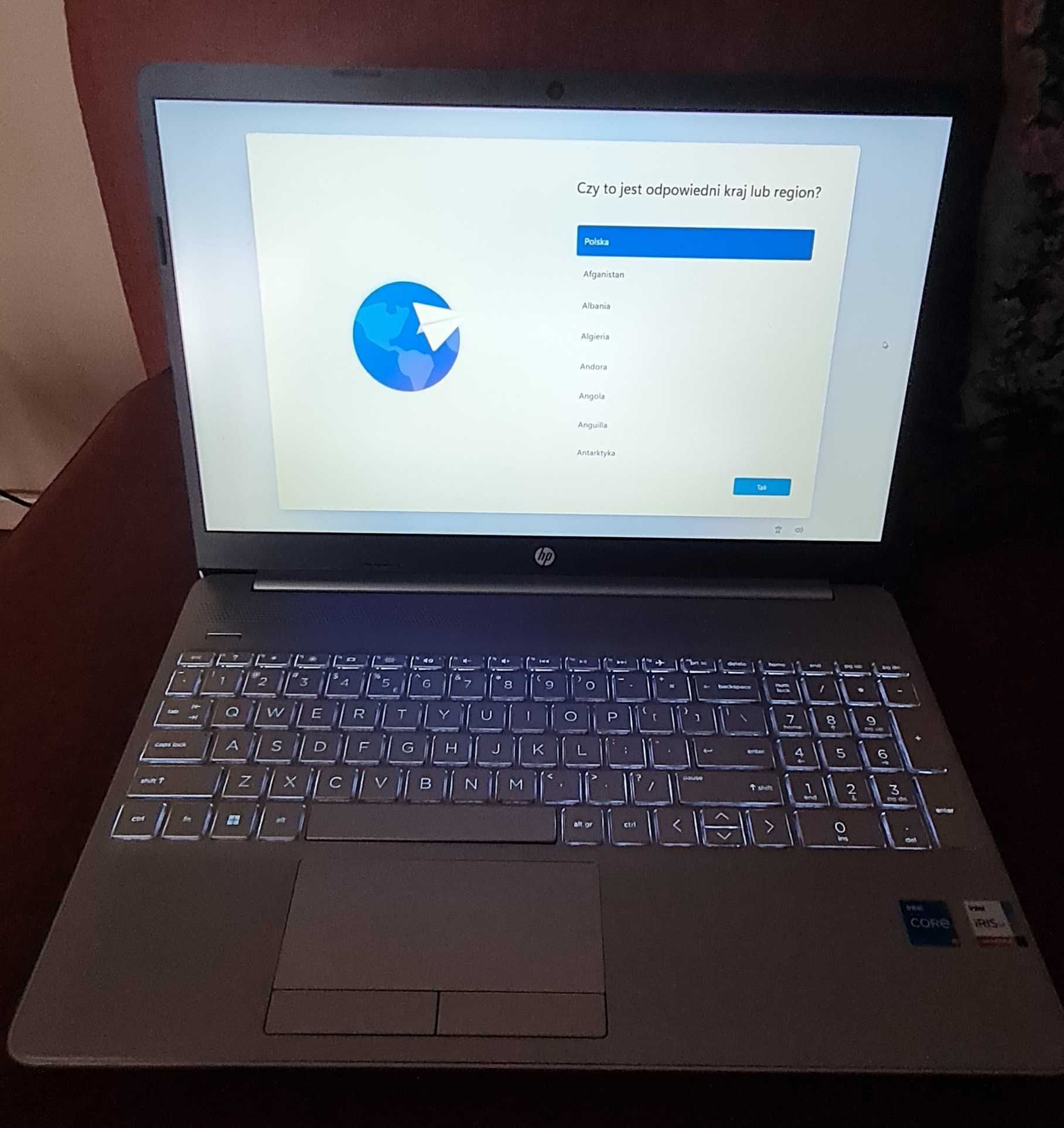 Laptop HP 15-DW3113NW 15.6" IPS i5-1135G7 8GB RAM 512GB SSD Windows 11