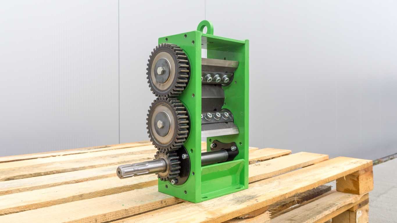 MECHANIZM == rębak walcowy == ZIKO XR-90 == przecina 8cm