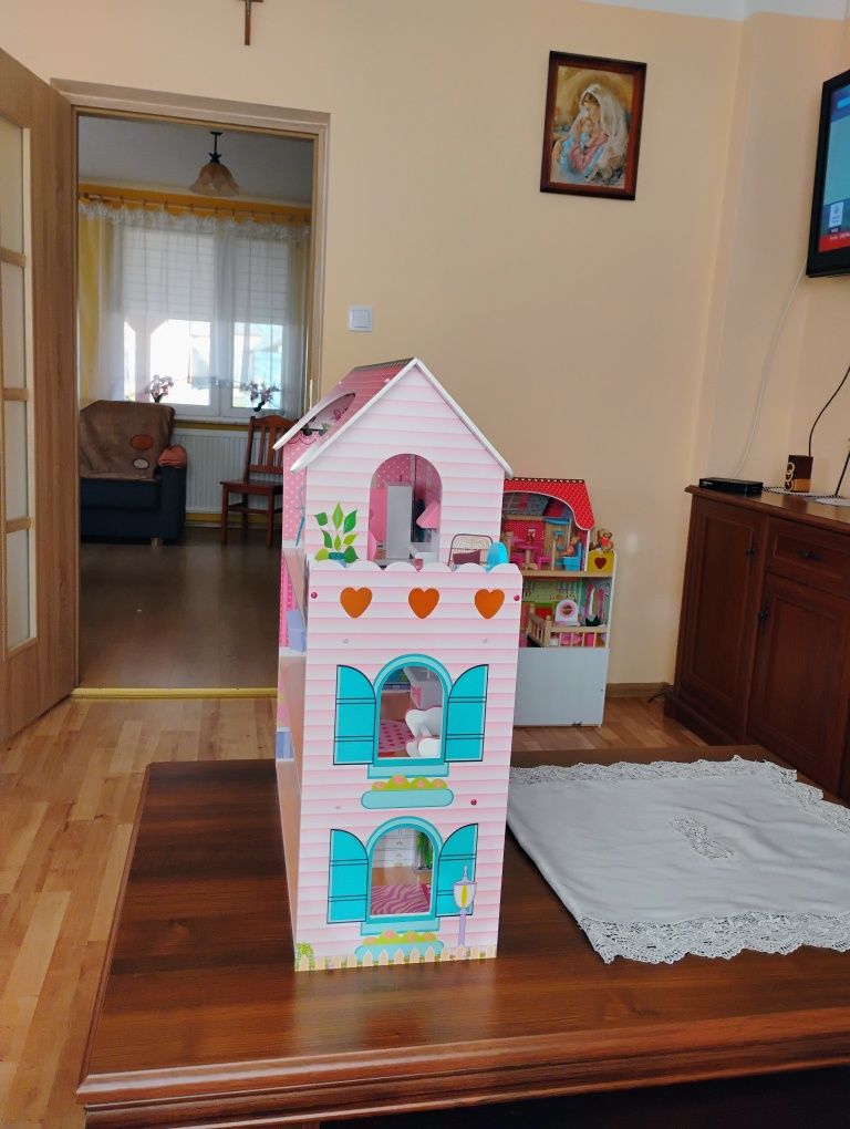 Domek dla lalek idealny dla dziewczynki