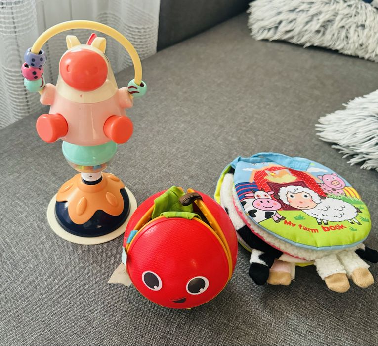 Іграшки дитячі tiny love