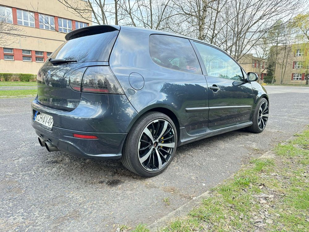 Golf V 1.9 tdi 245km