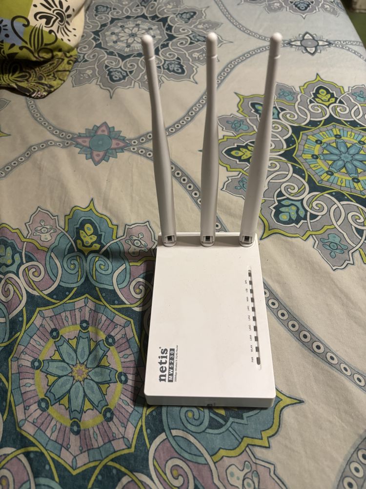 Продам Роутер Netis MW5230