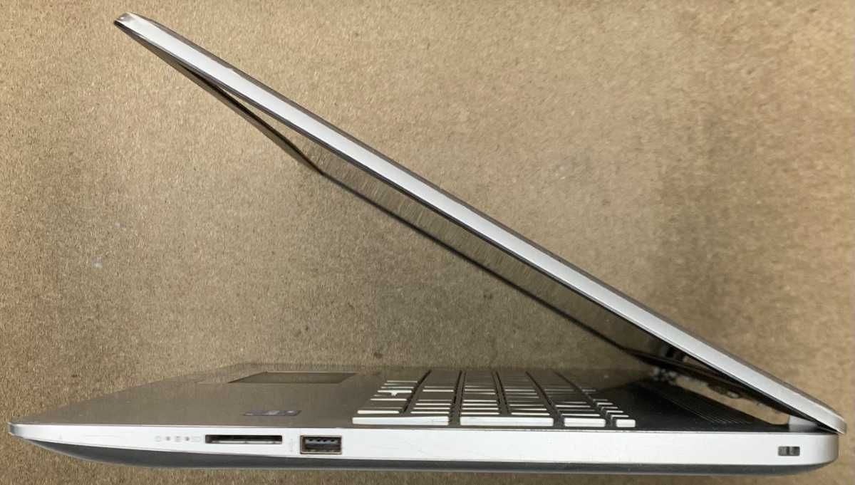 Уцінка, Ноутбук HP Laptop 17-by4 (i5 1135G7/4gb)