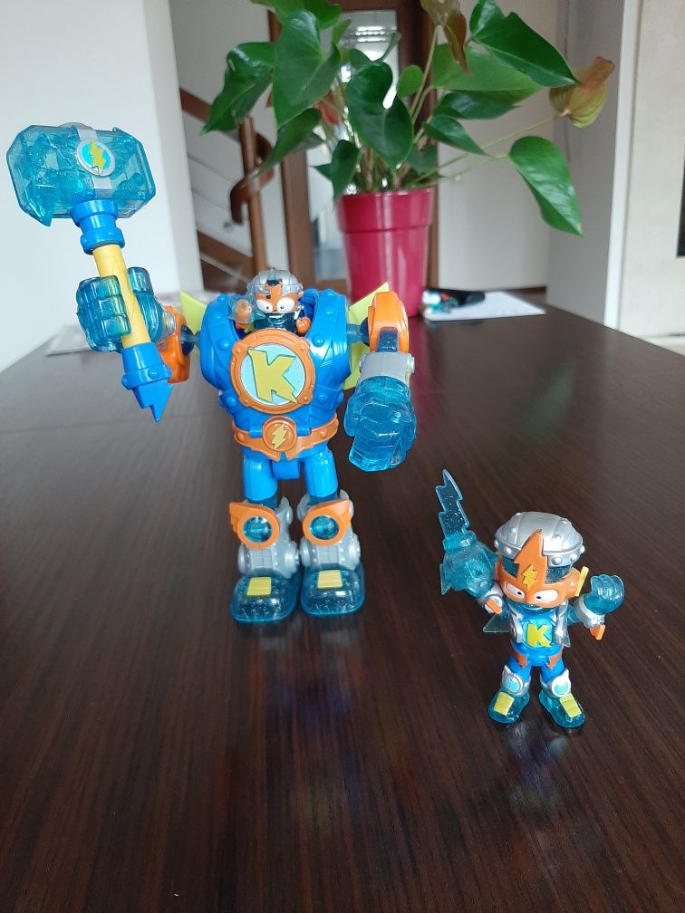 Super things robot