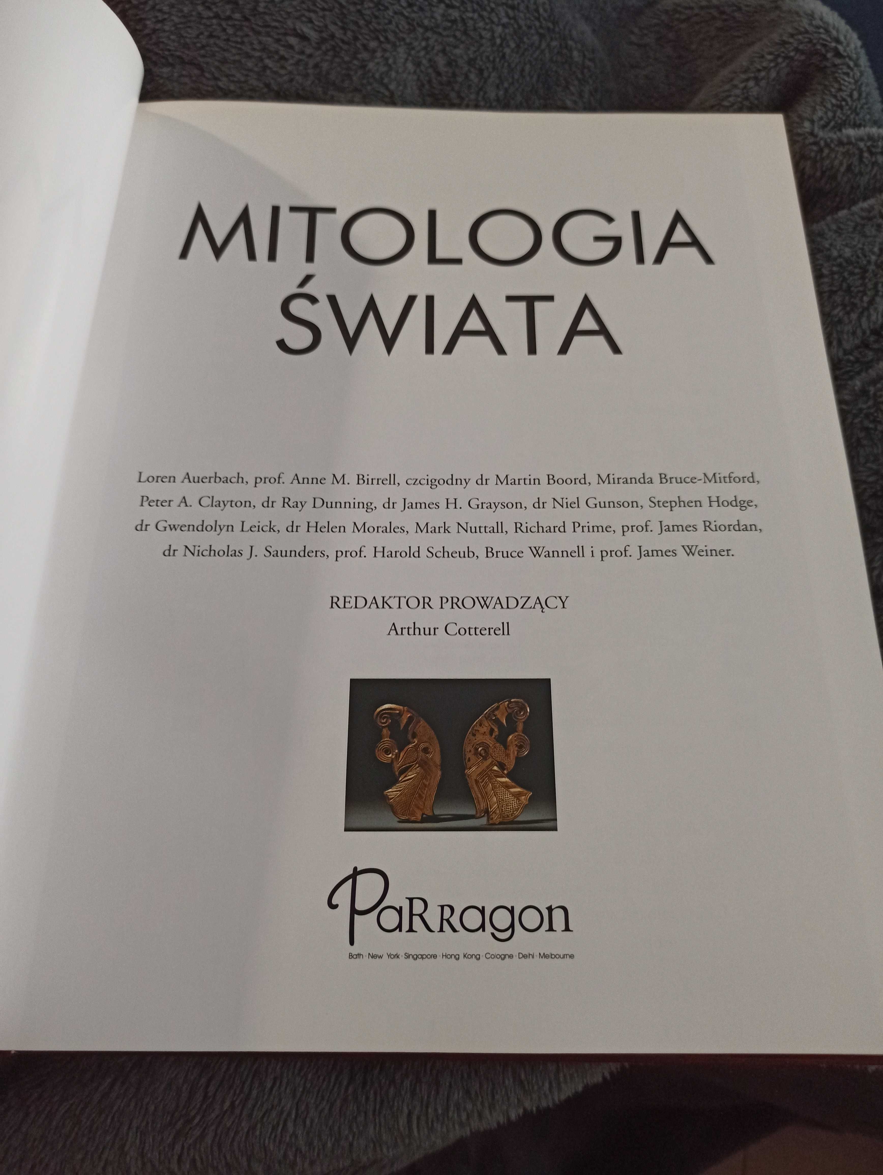 Mitologie świata Bogowie motywy