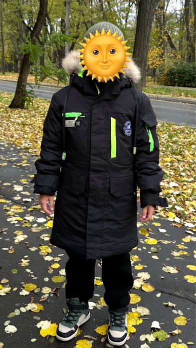 Продам дитячу зимню куртку