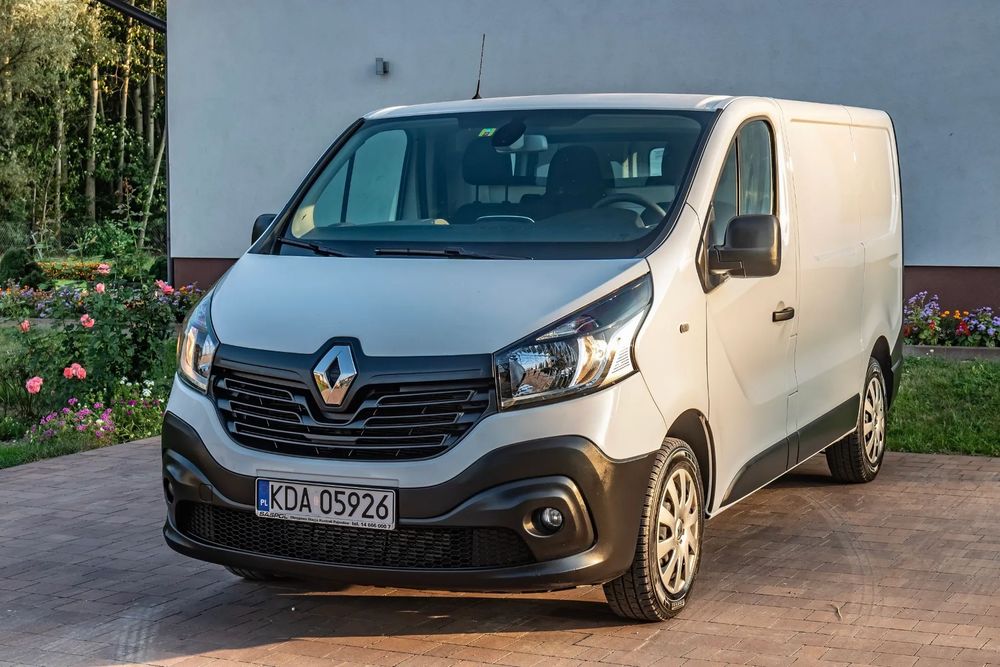 Renault Trafic  sprowadzony zarejestrowany gotowy do pracy