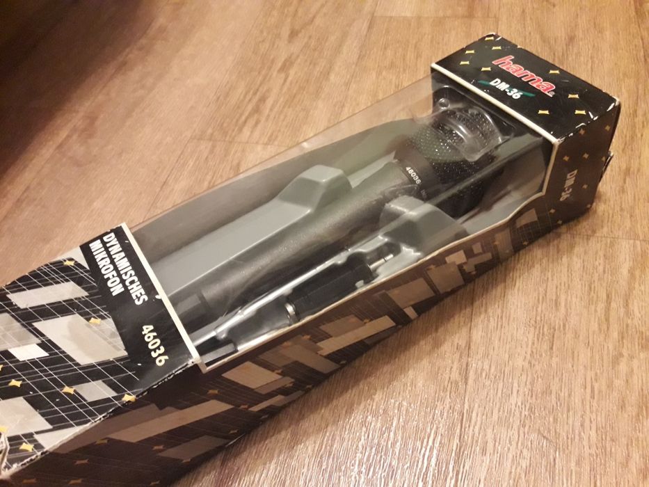 Мікрофон, микрофон, обмін.