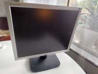 Monitor SVGA 17 cali
