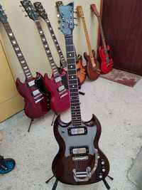 Gitara EKO Indy w stylu SG, 1972r. p90, bigsby.