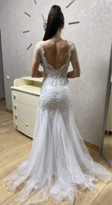 Весільна вечірня сукня