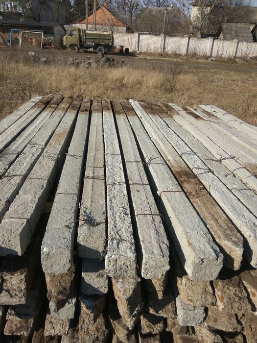 Залізобетонні стовпчики Столбики стовпчик, бетонний стовпчик стовпчики