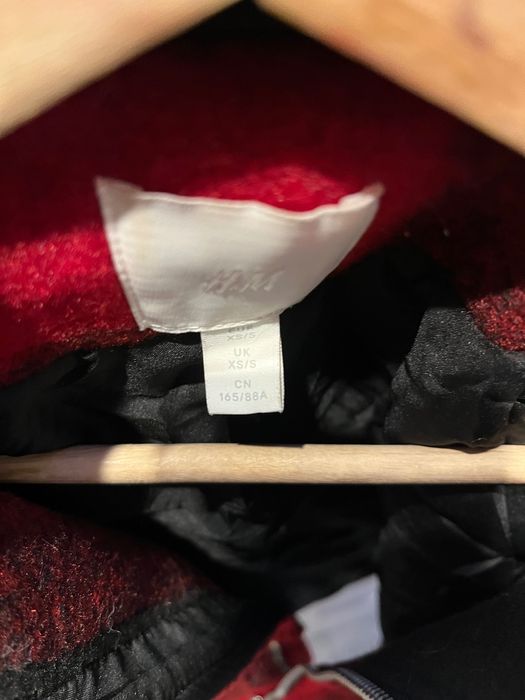 Kurtka damska w kratkę