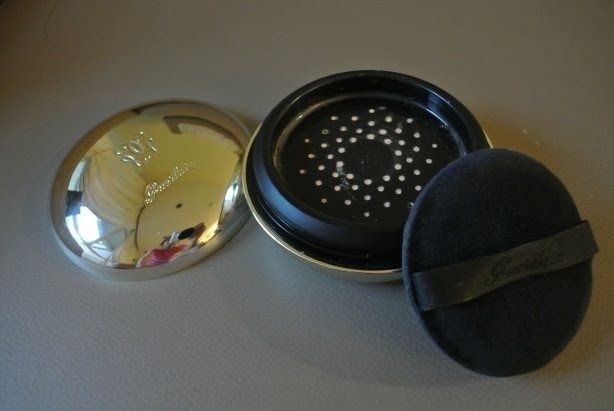Guerlain Les Voilettes Mineral Loose Powder
Puder sypki do twarzy

Kol