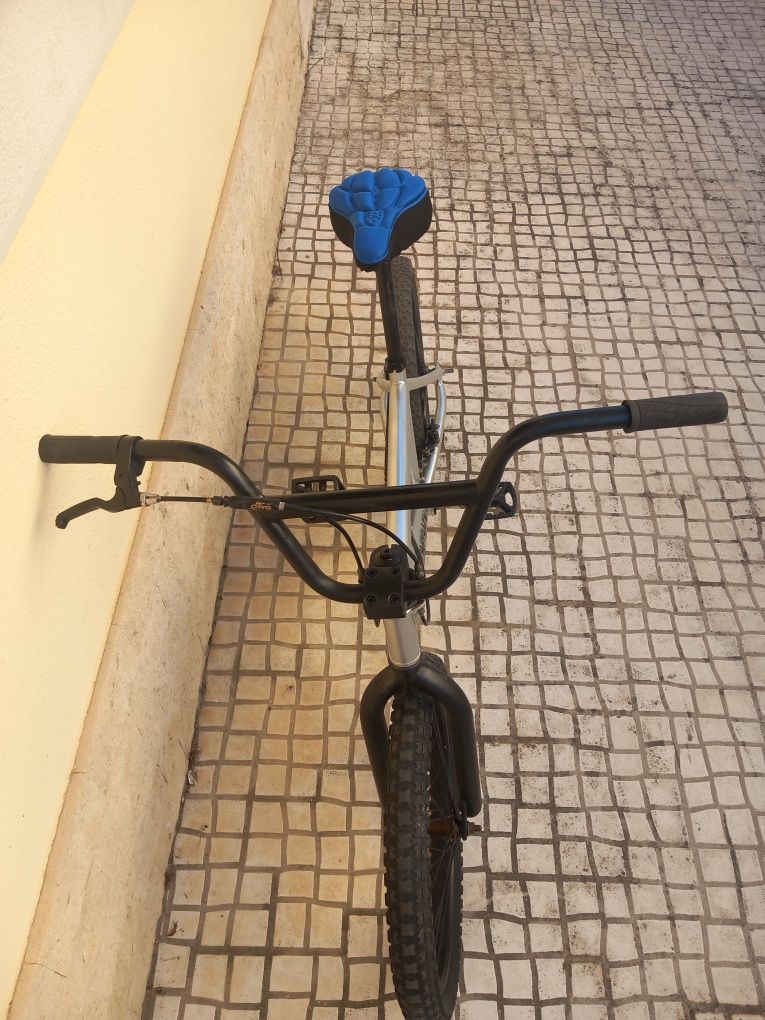 Bicicleta diamondback