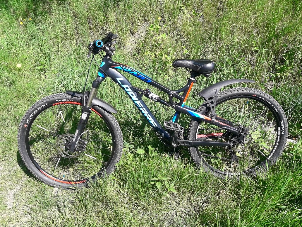 Lapierre RAID FX+ full na 27.5 kolach enduro specialized