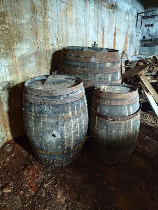 Barril / pipa em madeira