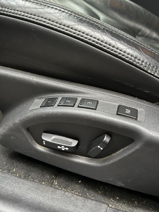 V60 D6 AWD Hibrido plug-in