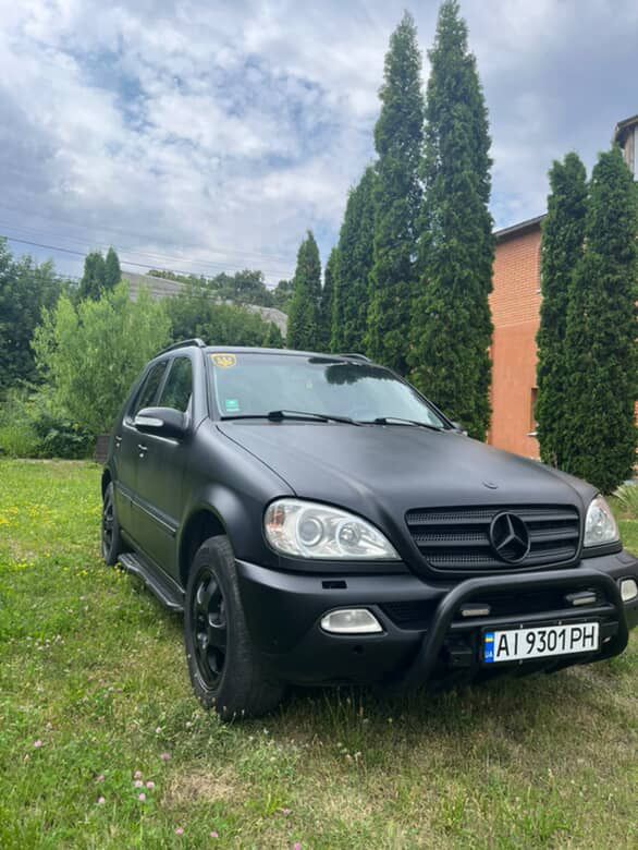 Продаю Mercedes-Benz ML350 2003 року