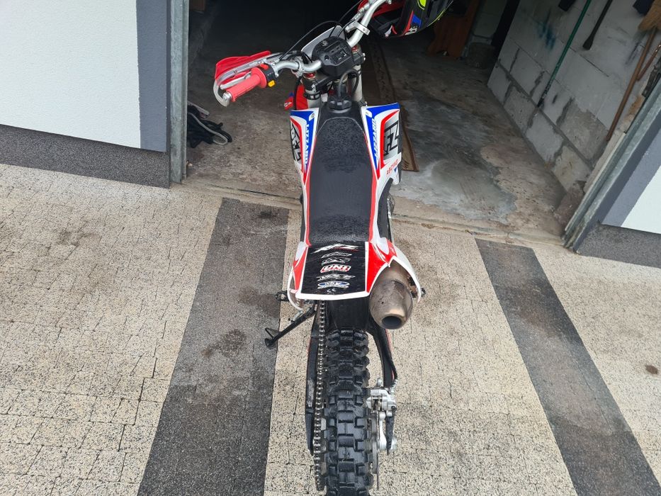 Sprzedam crossa apollo lizard 250ccm