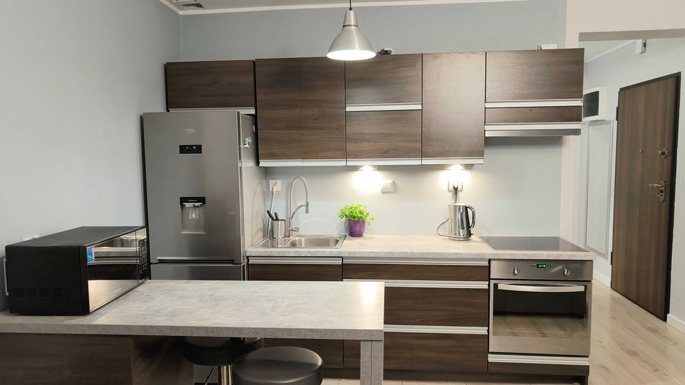 Mieszkanie 2pok. + miejsce parkingowe w cenie przy ulicy Dębskiego.