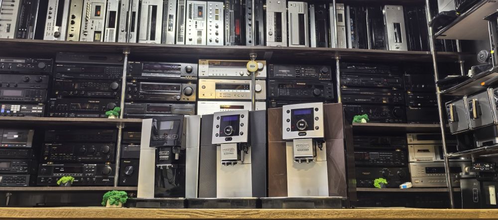 Кавові машини Delonghi Perfecta