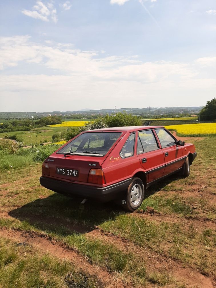 Polonez caro 1.9d zamienię, zamiana