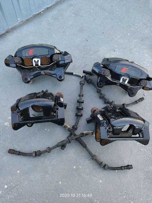 Zaciski hamulce Audi S4 b8 s5 a4 A5 komplet stan bdb 345/330