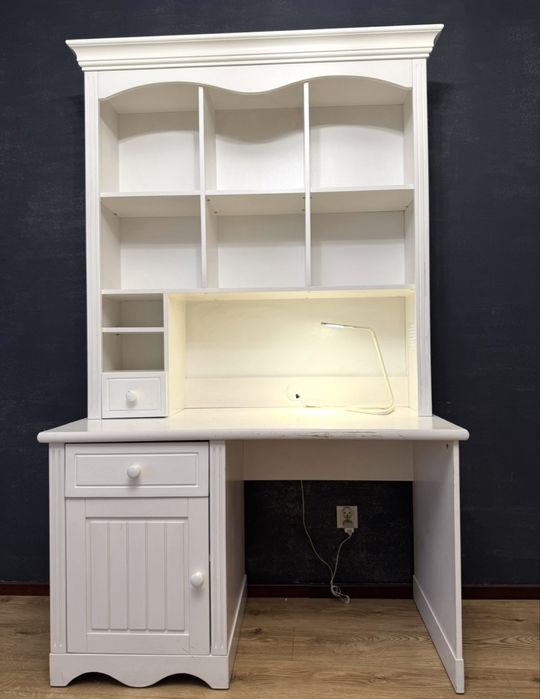 meble do pokoju/sypialni