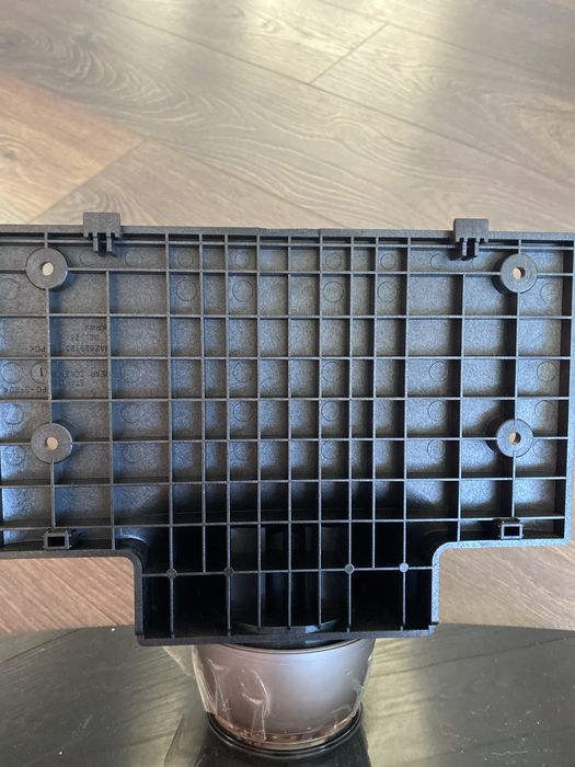 SUPORTE para televisao elegante