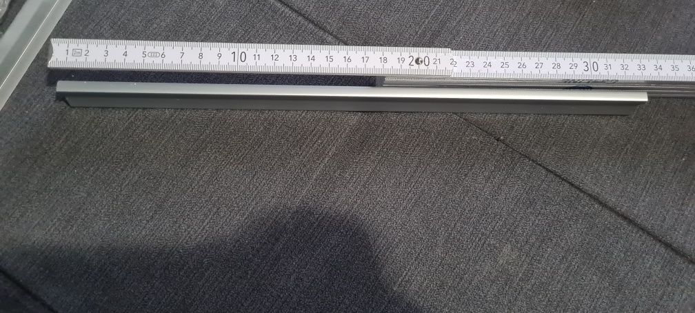 uchwyt meblowy 2.zł za szt  dł 340mm okazja